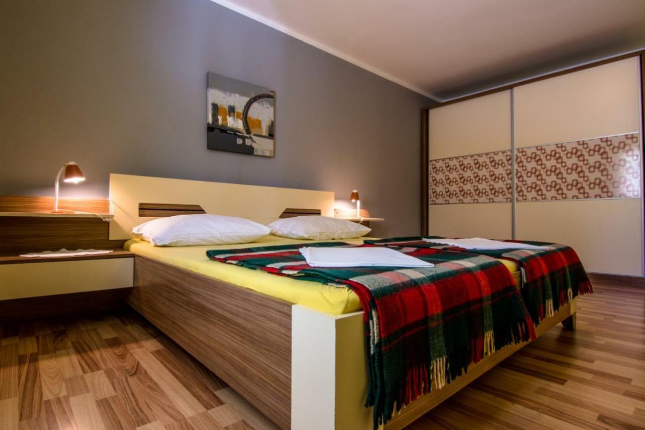 Apartments Villa Forida Mali Lošinj Екстериор снимка